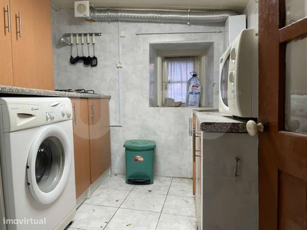 Edifício para Reabilitar na Judiaria da Covilhã - Localização Histó...-12