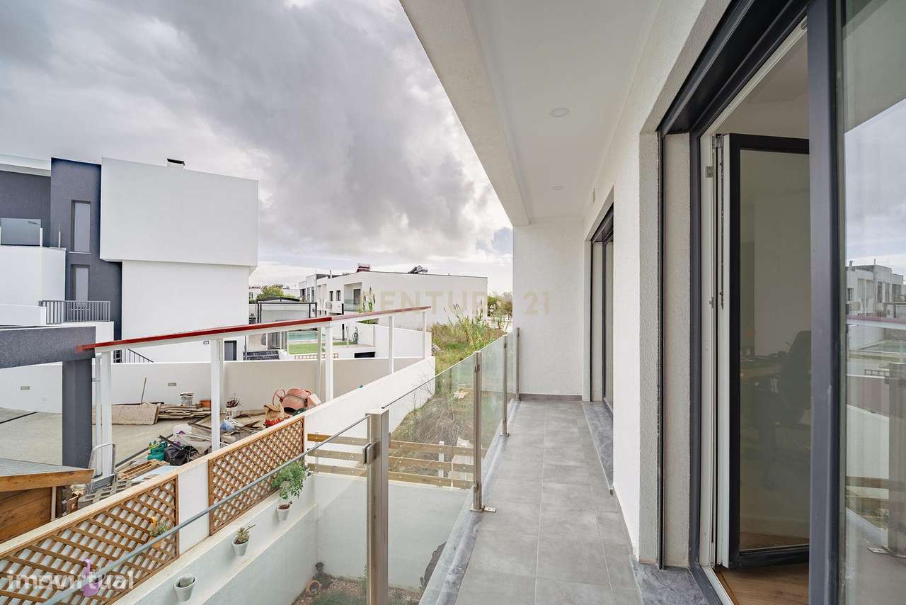 Moradia T3 - Quinta Genovesa/Sobreda-18