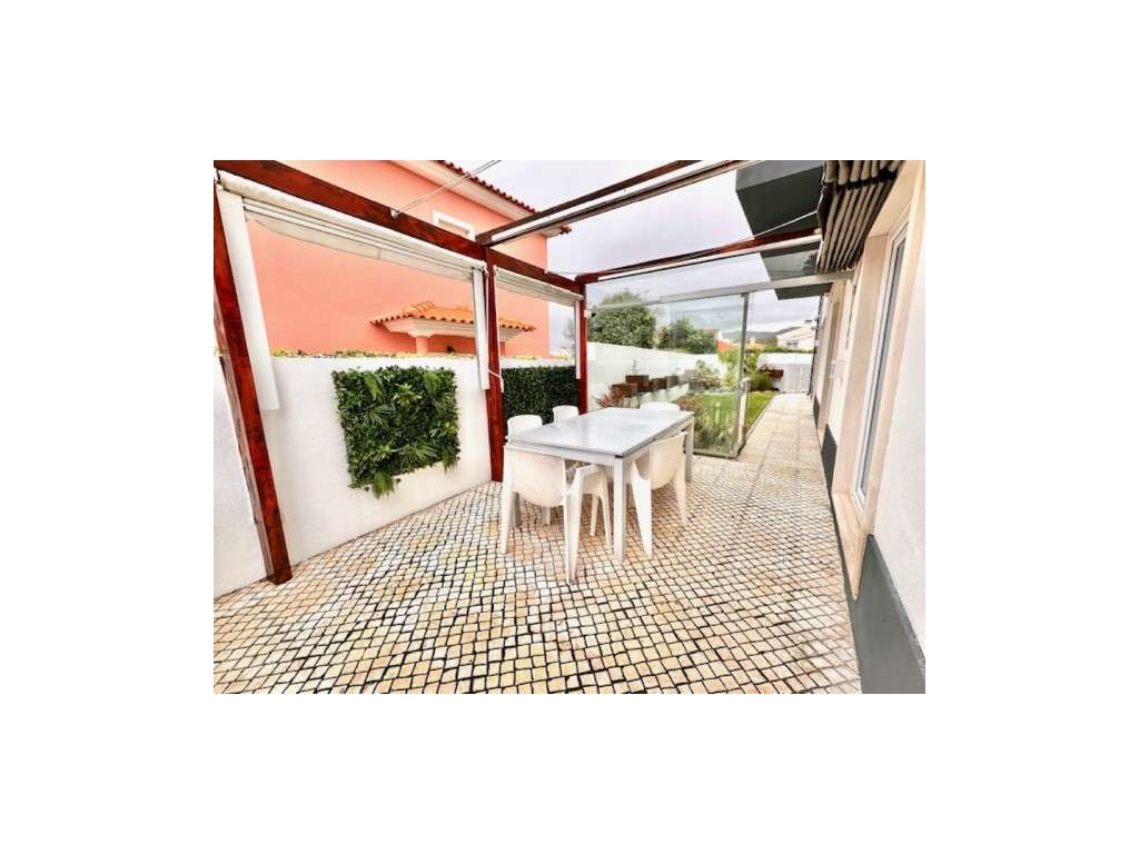 Moradia independente T4+1 em Murches com piscina, Cascais-4