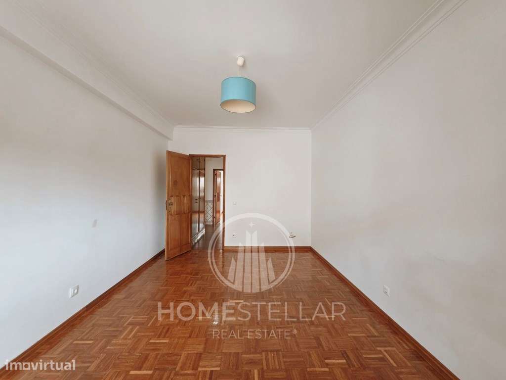 Apartamento T3 com varanda e arrecadação-20