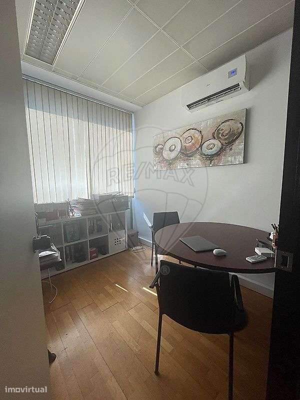 Escritório  para arrendamento - Grande imagem: 3/19