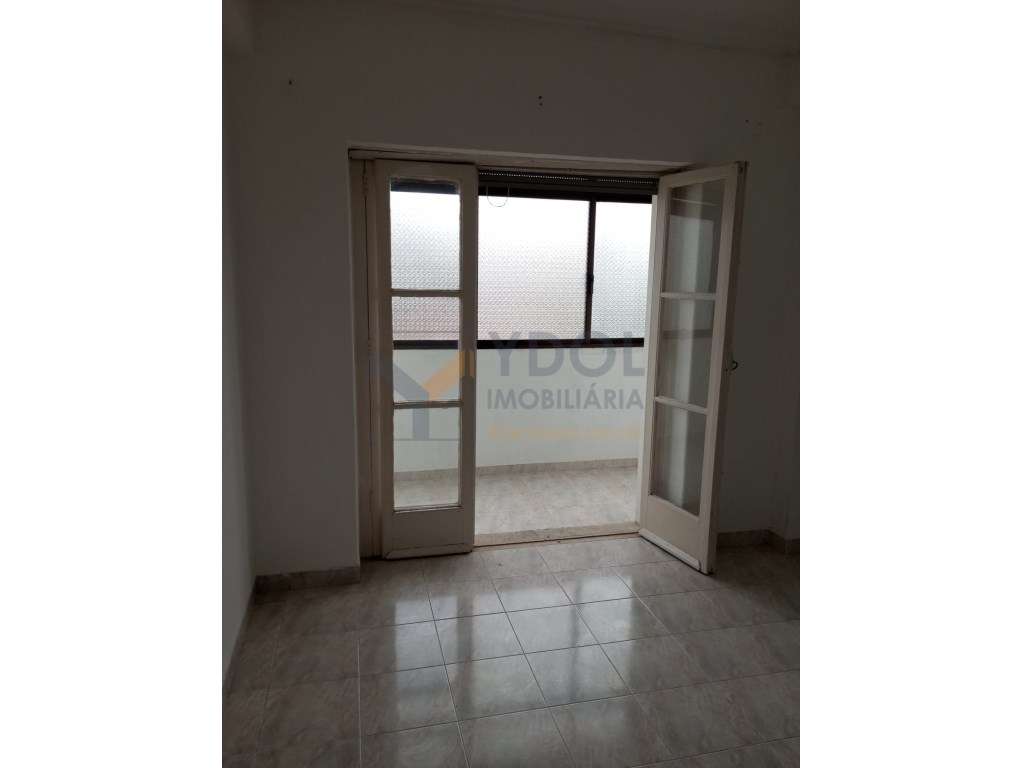 Apartamento T3 Alto do Seixalinho-22