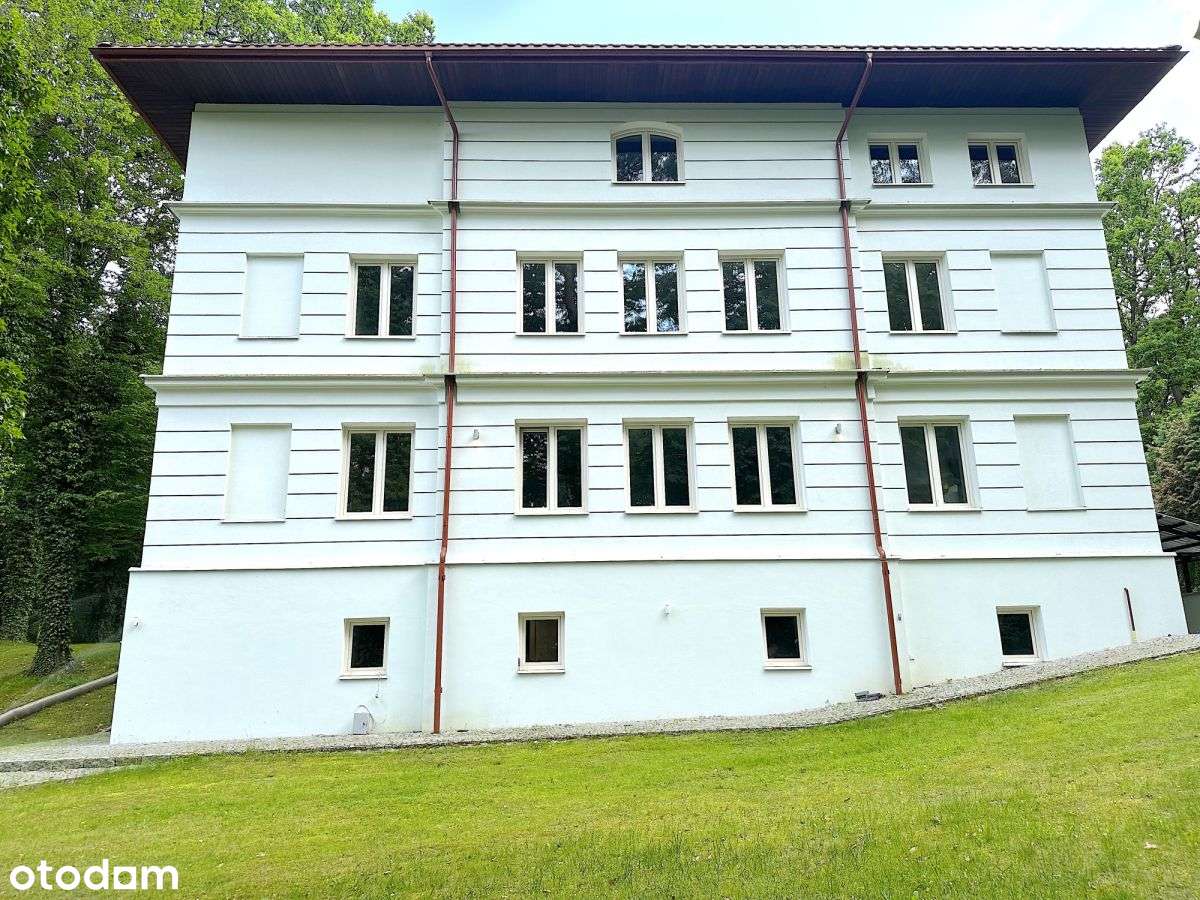 Ekskluzywna nieruchomość w Podkowie Leśnej-10