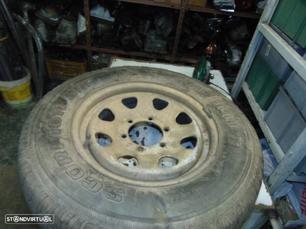 Nissan Patrol/ outros roda - 1