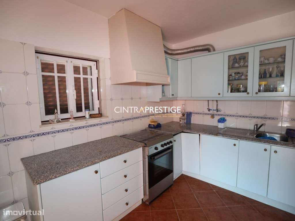 Moradia T3 e anexo T2 com Vista Deslumbrante para a Serra de Sintra...-32