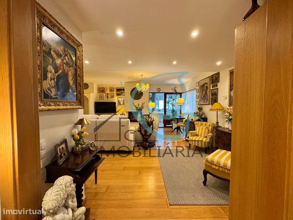 T3 de Luxo com Piso Privativo, Varandas Panorâmicas, Garagem Dupla ...-6