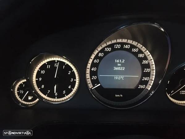 Mercedes-Benz E 250 CDi Avantgarde BlueEfficiency - 24