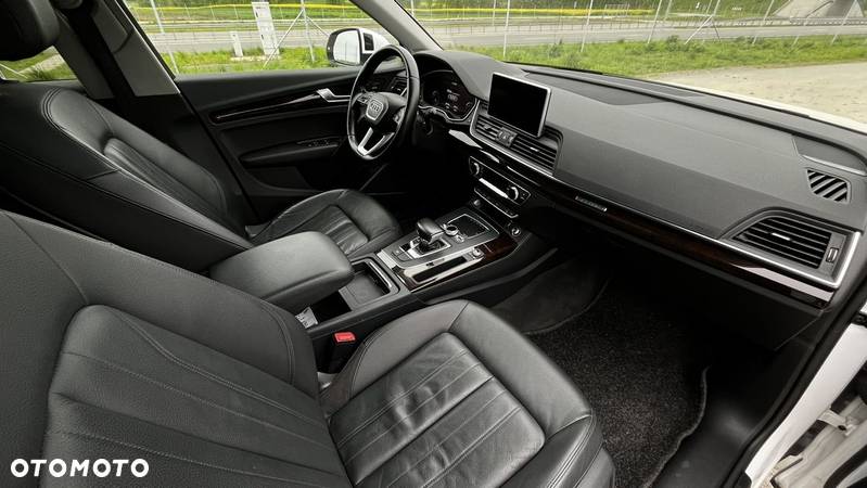 Audi Q5 2.0 TFSI quattro S tronic design - 8