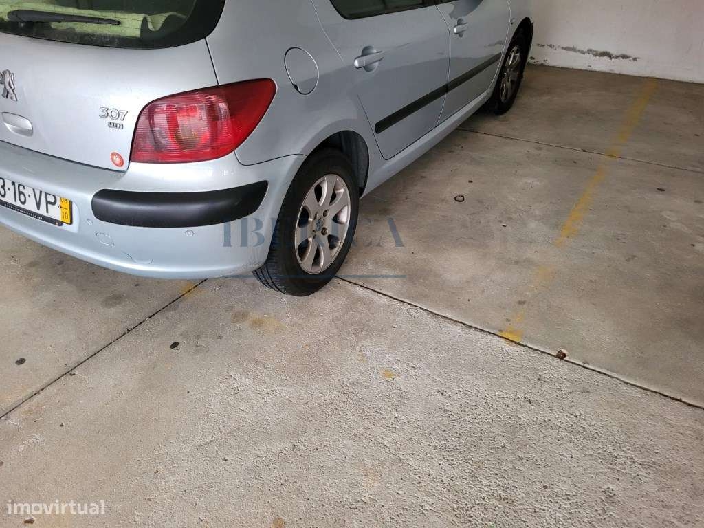 T3 Renovado com Garagem em Canidelo - Gaia-39