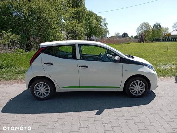 Toyota Aygo 1.0 VVT-i Color Edition - 9