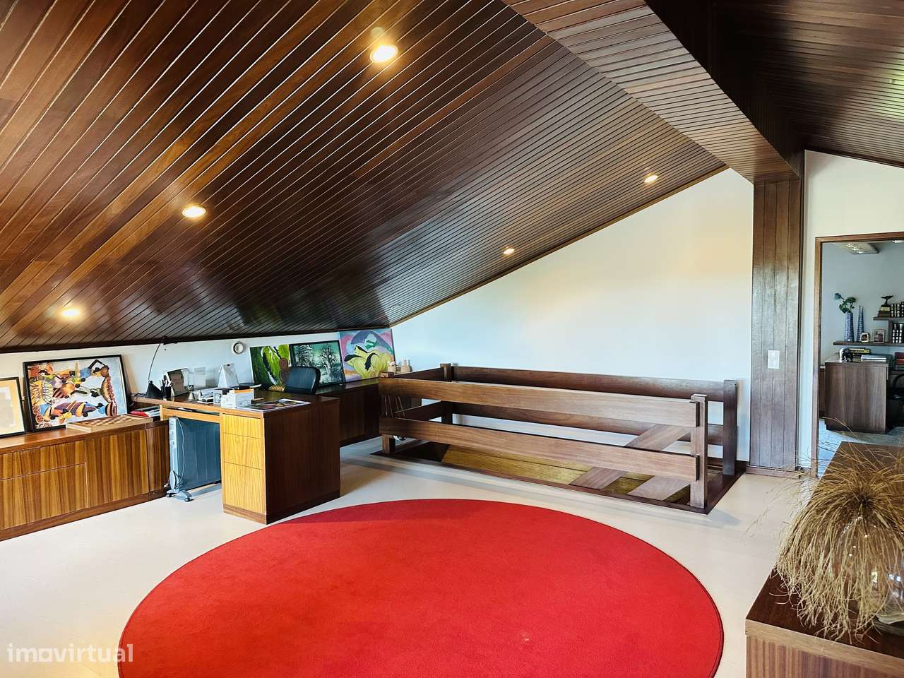 Moradia T4 de charme com grande jardim em zona tranquila-23