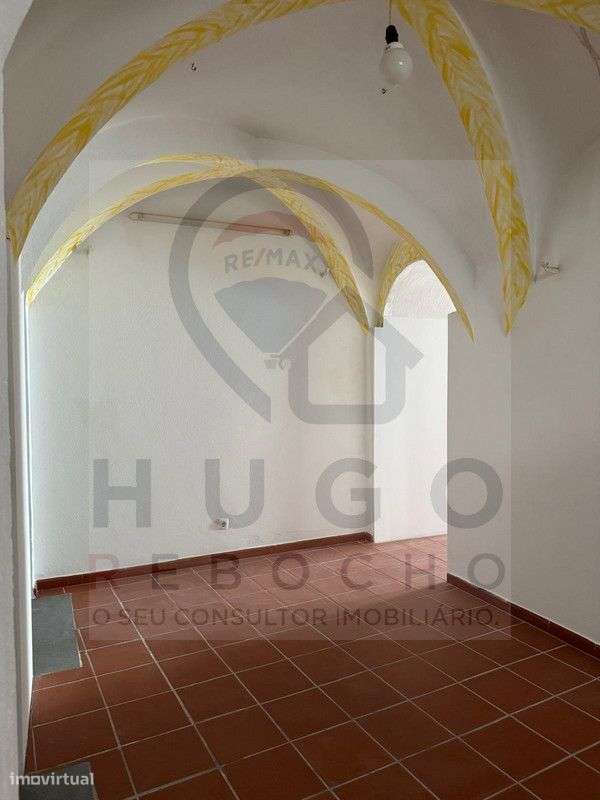 Loja para Venda em Arraiolos – 132m²-10