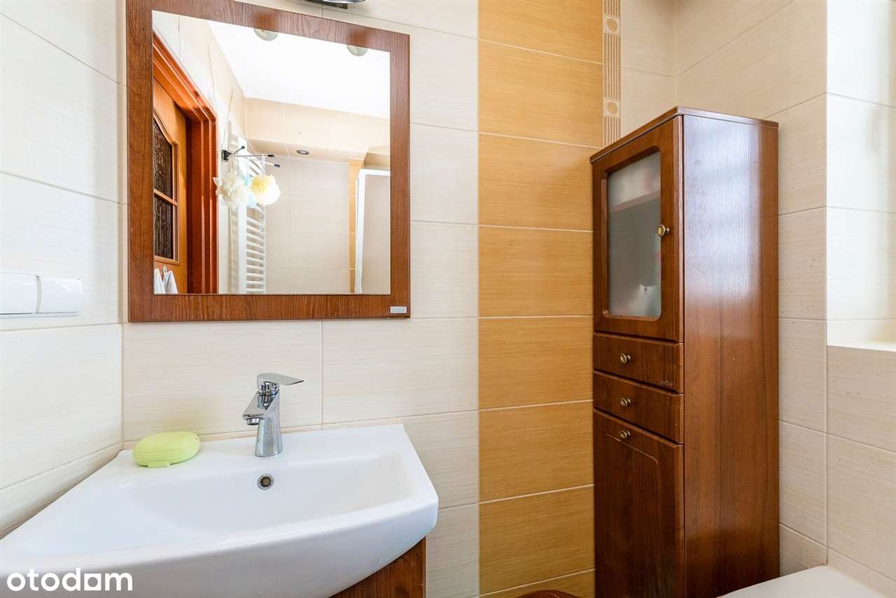 Dom w centrum miejscowości-14