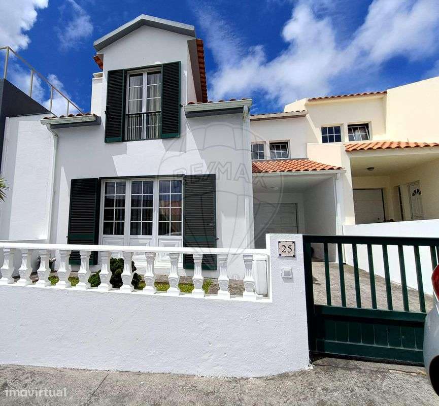 Moradia T3 para venda - Grande imagem: 2/33