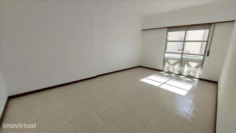 Apartamento em Sintra, Algueirão-Mem Martins - Grande imagem: 5/18