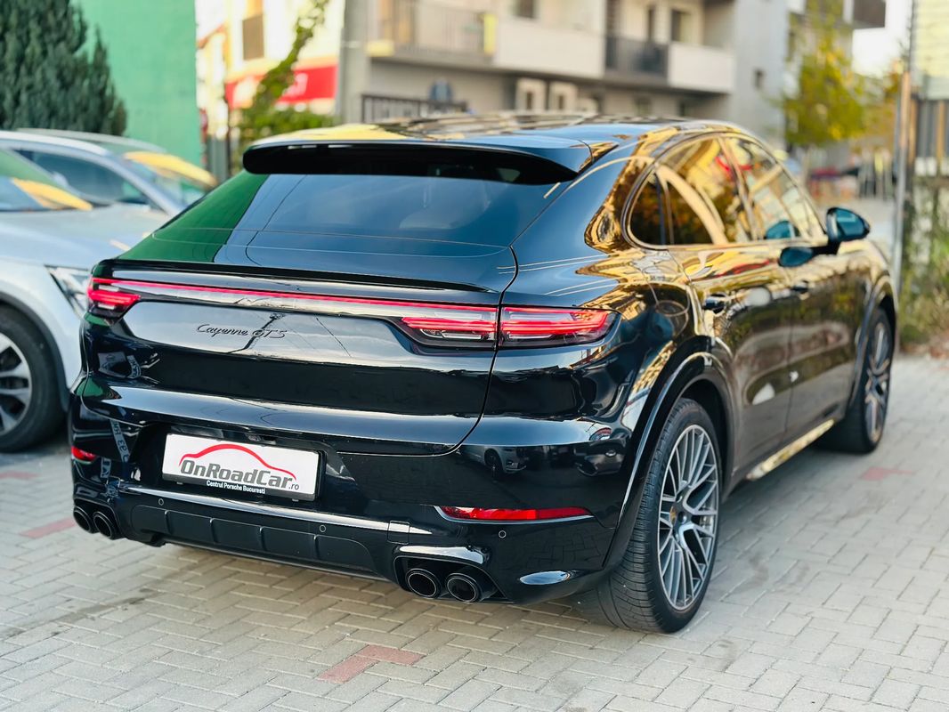 Porsche Cayenne Coupe GTS Tiptronic S - 3