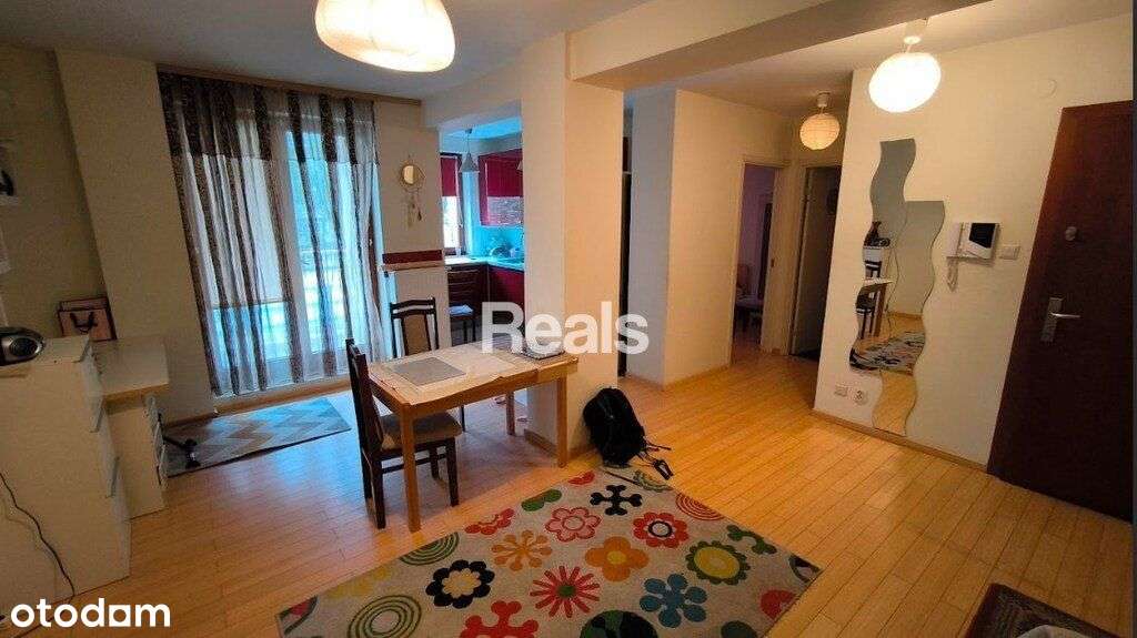 Ciche 2 pokoje,widna kuchnia, loggia Centrum-1