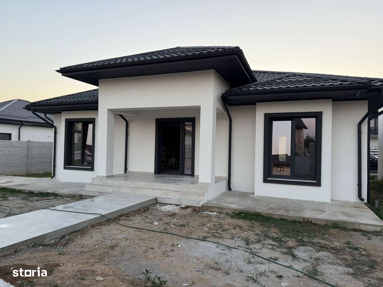 Casă de vânzare 3 camere Damila - Imagine principală: 4/7