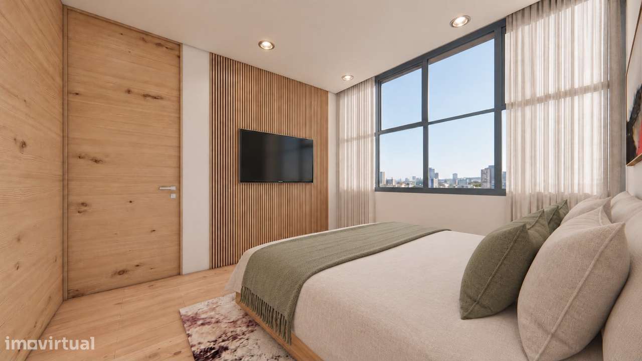 Apartamento T1+1 | Garagem | Elevador | Remodelado | São Cosme-6