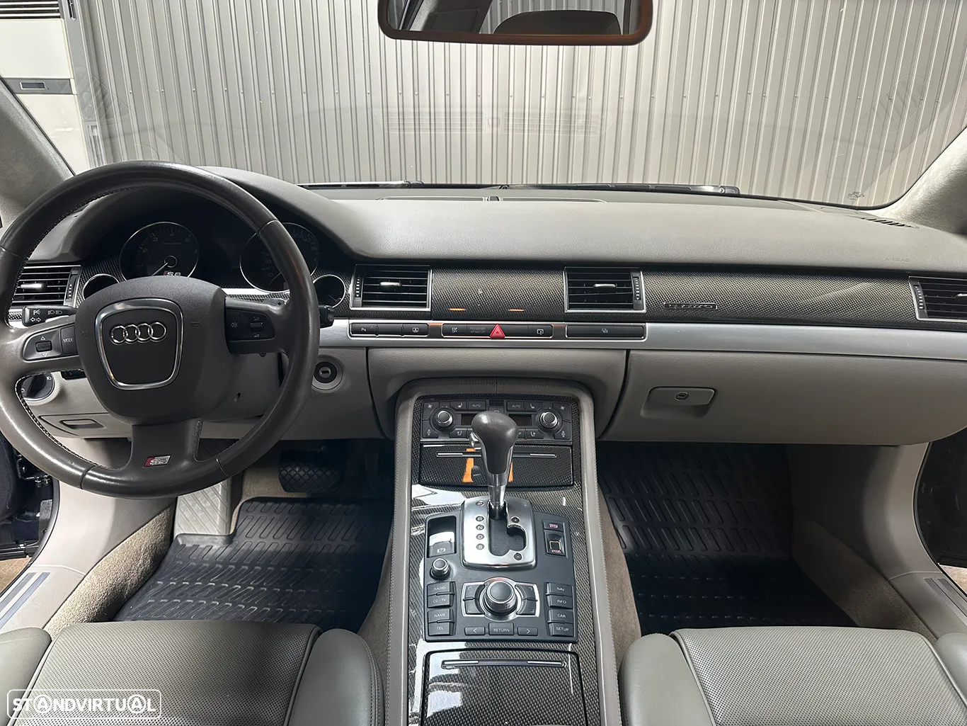 Audi S8 5.2 FSi V10 quattro - 22