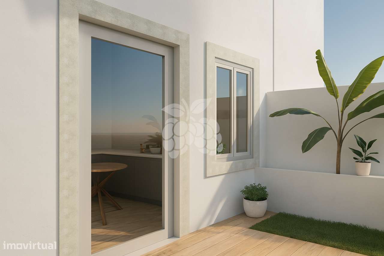 Prédio / Moradia com 2 andares, com projecto-8