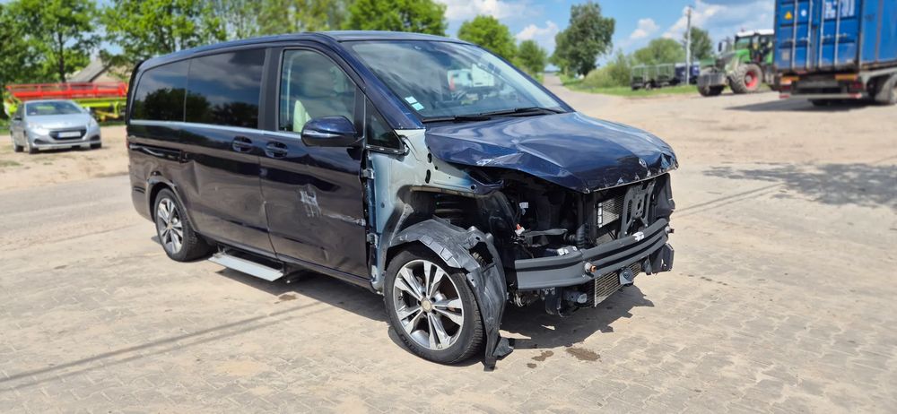 Mercedes-Benz V II 220 (BlueTEC) d 7G-Tronic 2018