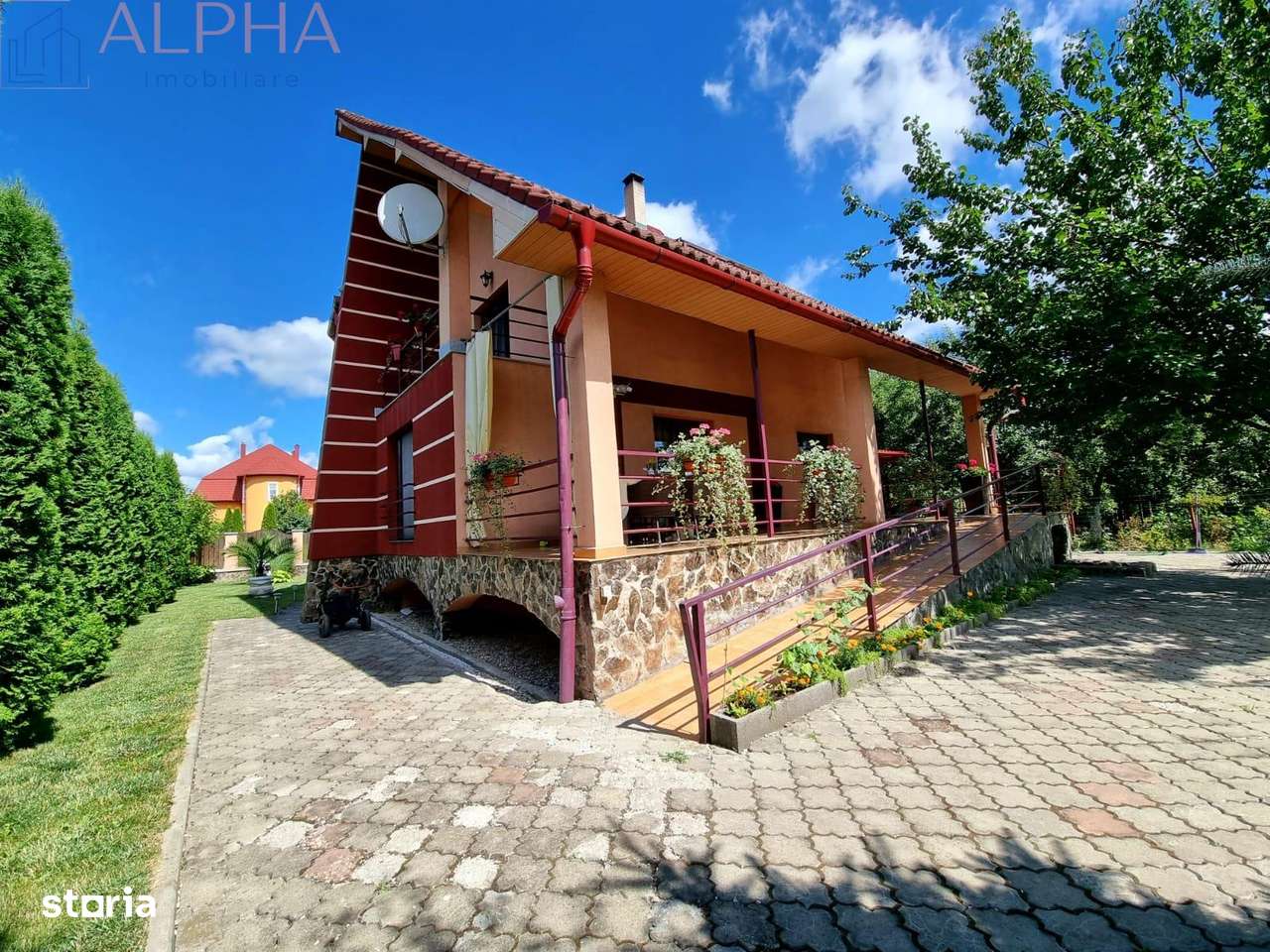 Casa de vanzare, zona Mosilor - Imagine principală: 3/8