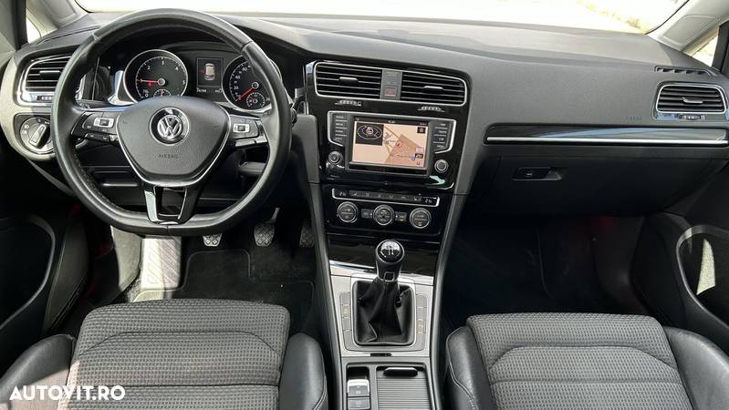 Volkswagen Golf 1.6 TDI BlueMotion Trendline - 11