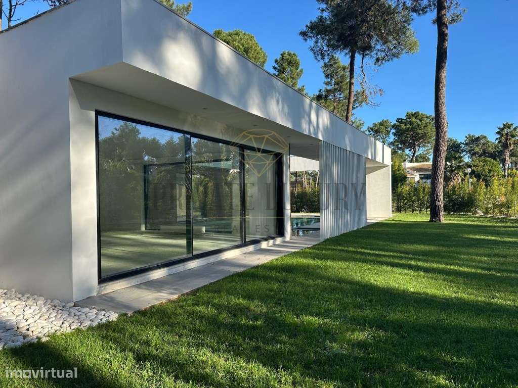 Moradia térrea T4, Herdade da Aroeira. - Grande imagem: 3/47