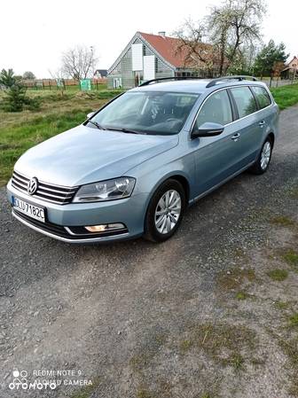 Volkswagen Passat - 17