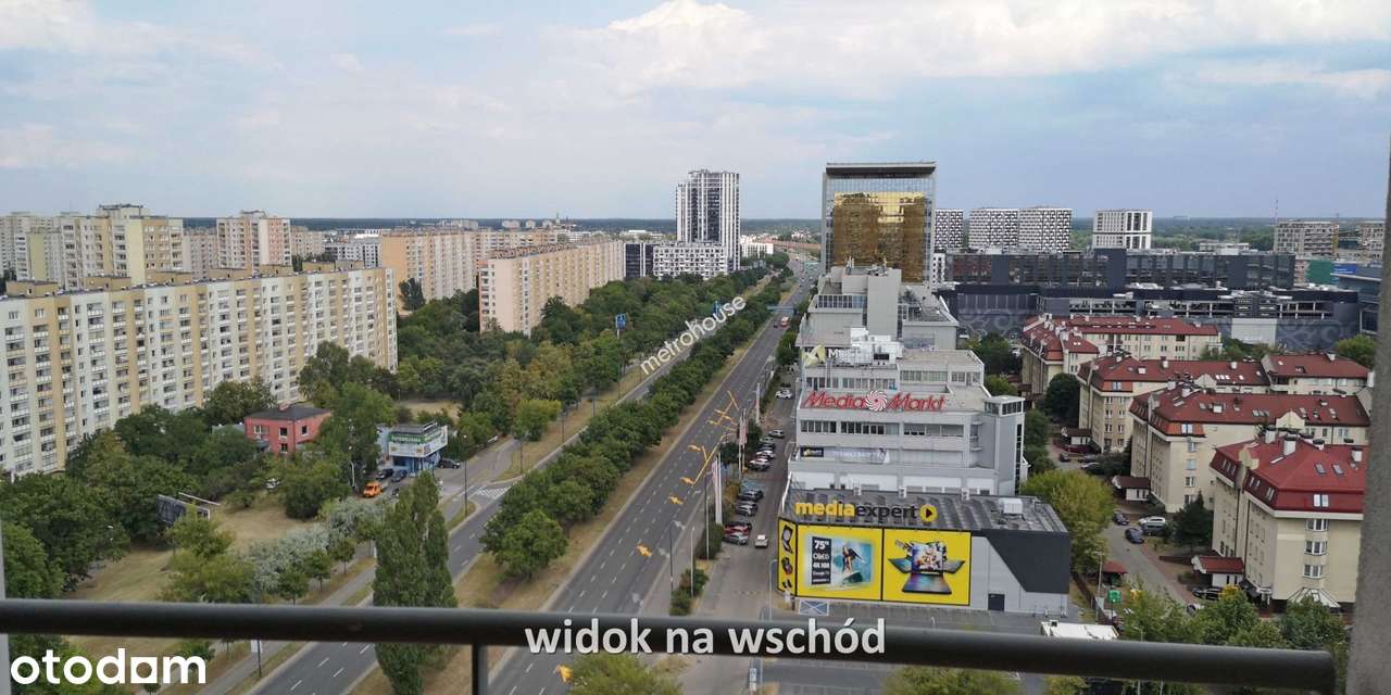 2 pokoje 44,6 m2,Klimatyzowane z loggią,Basen w budynku,METRO 2032-12