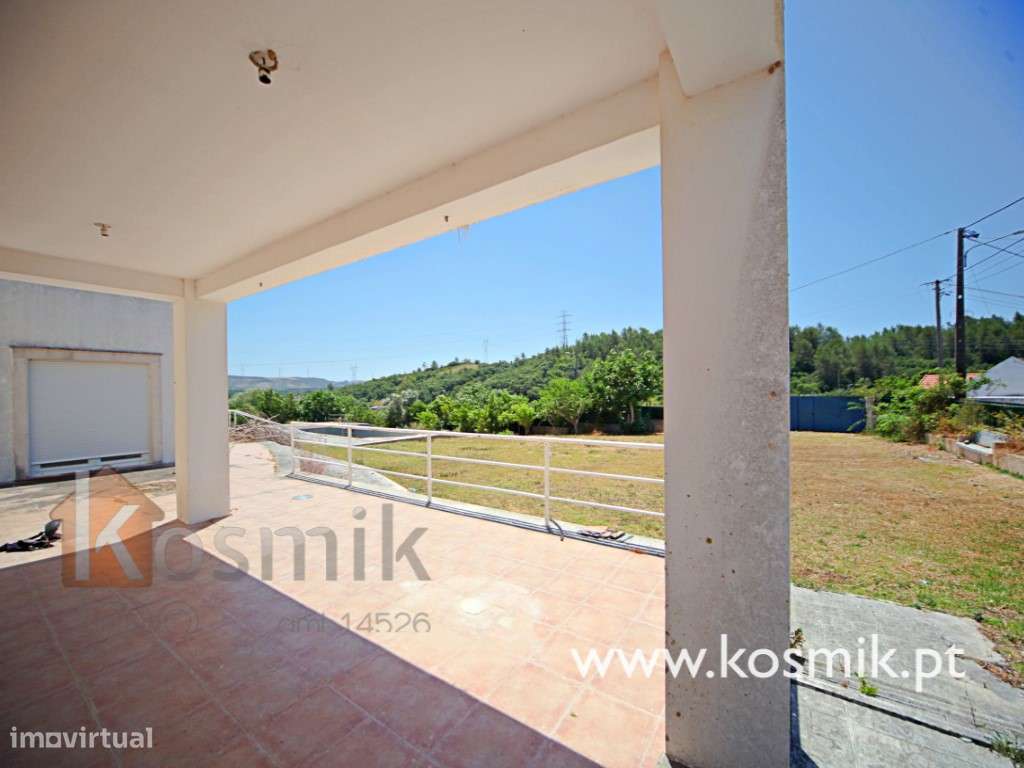 Moradia bifamiliar de Luxo para recuperar V5 + V5 :: Bucelas - Lour...-34