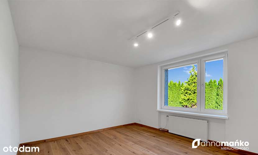 Przestronny dom wolnostojący po modernizacji-0