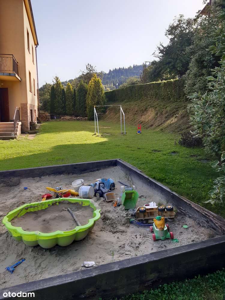 Wygodny dom do zamieszkania-4