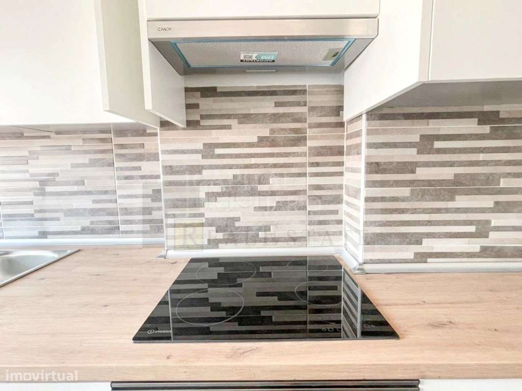 Apartamento T3 totalmente renovado em Setúbal-3