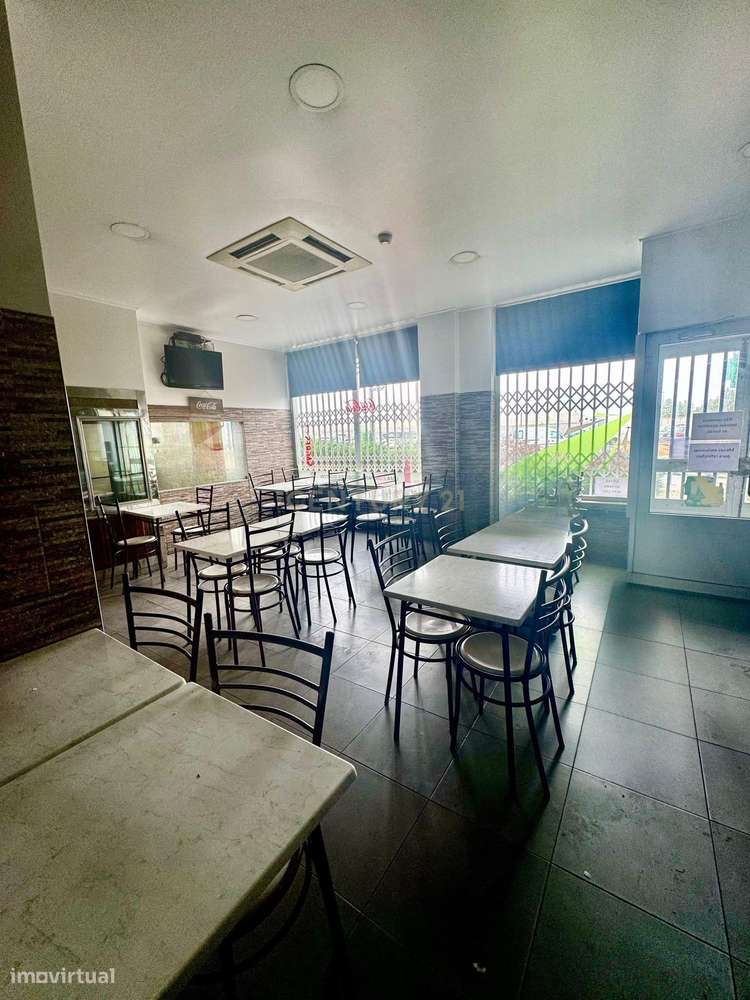 Restaurante Churrasqueira p/Trespasse - metro da Reboleira, Amadora-6