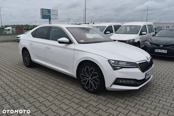 Skoda Superb 2.0 TSI L&K DSG - 5