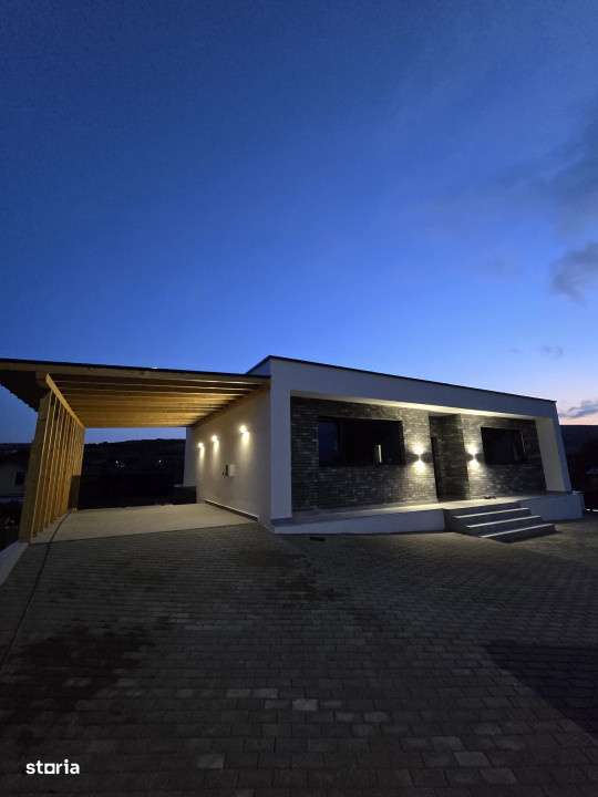 Casa individuala P+E, pompa de caldura, panouri fotovoltaice - Imagine principală: 4/10