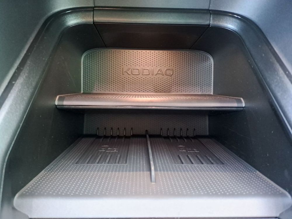 SKODA KODIAQ 1.5 TSI 204KM DSG PHEV EDITION 130, Nawigacja, fabryczny hak