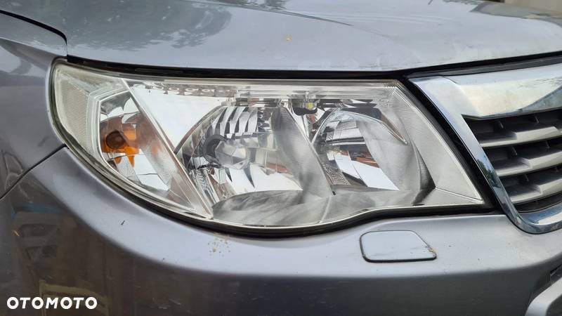 Subaru Forester 3 SH lampa lampy reflektor reflektory przód xenon spryskiwacz - 1