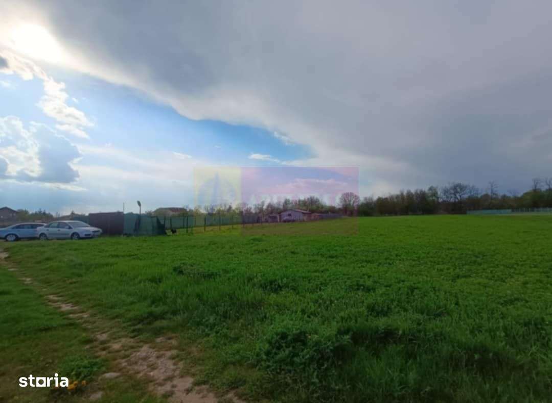 Teren cu constructie de vanzare in Urleta - Imagine principală: 4/15