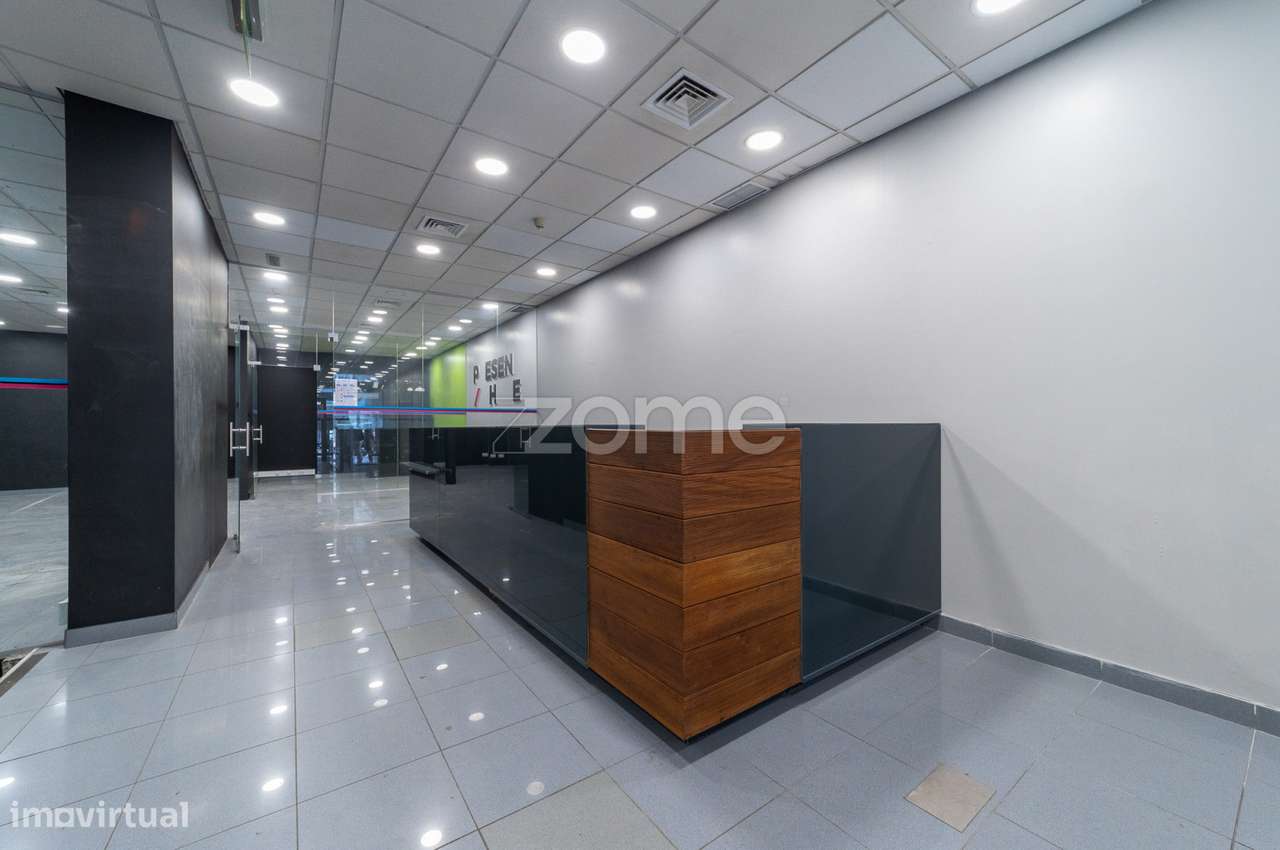 Loja de Luxo na Praça de Alvalade / Av. de Roma – Lisboa - Grande imagem: 5/29