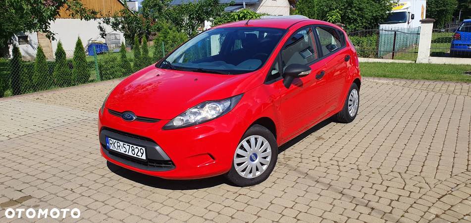 Ford Fiesta 1.25 Ambiente - 1