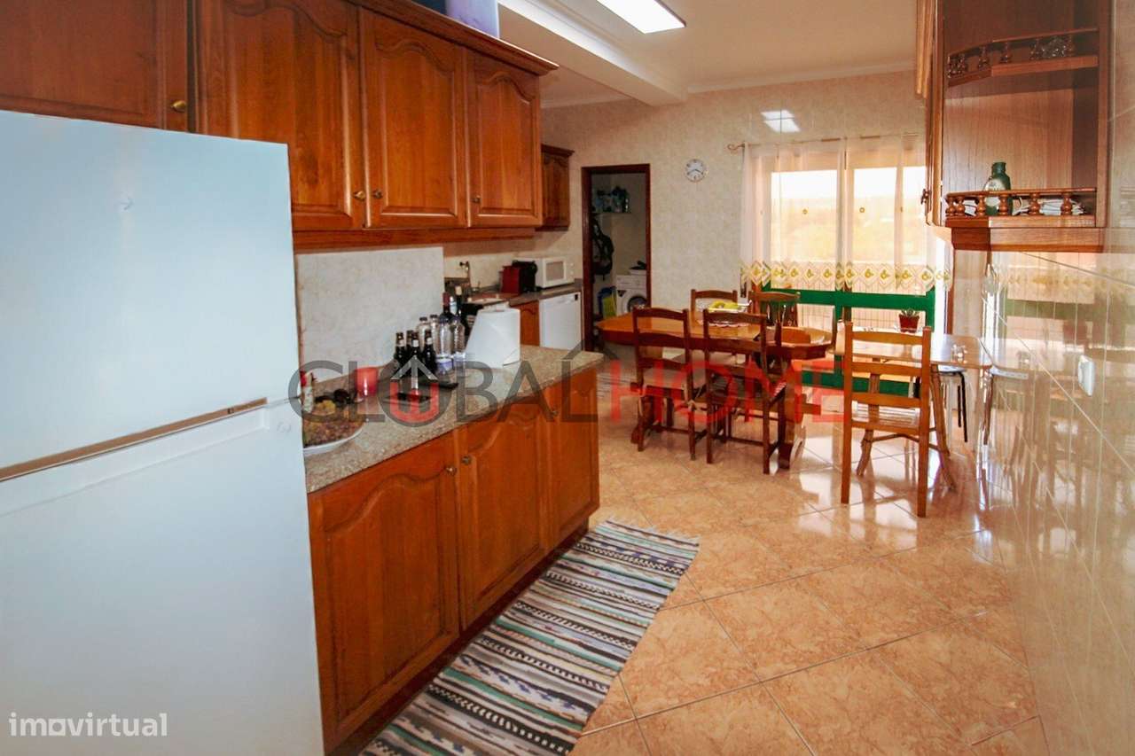 T3 + 1 Vila Meã - Grande imagem: 5/38