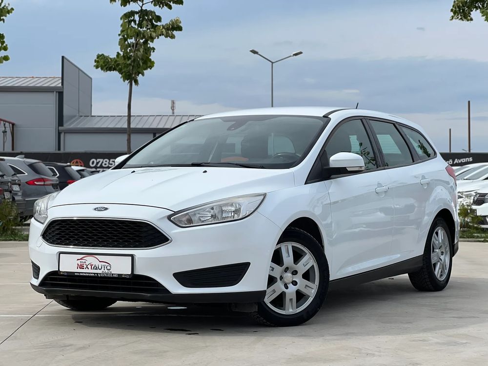 Ford Focus MK3 [2010 - 2018] 1.0 EcoBoost Start-Stopp-System Business Edition 2016