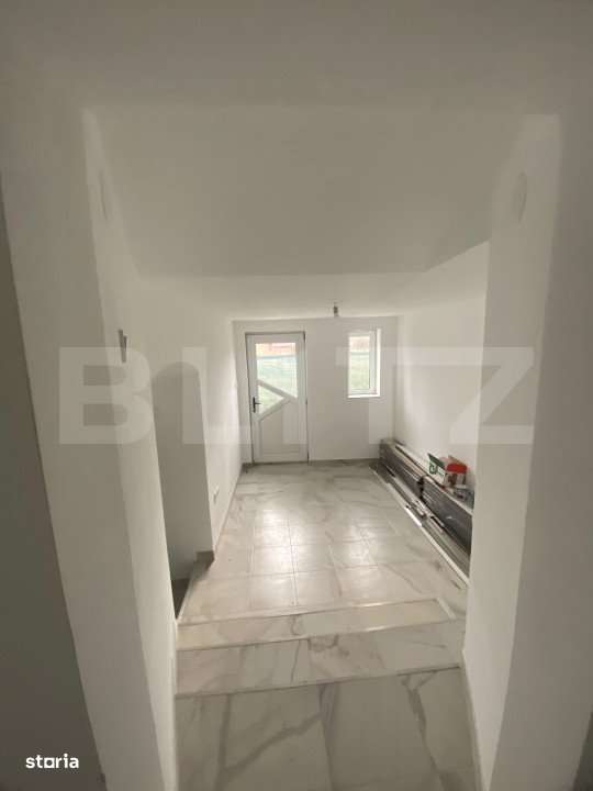 Case de vanzare in  Unirea - Imagine principală: 4/19