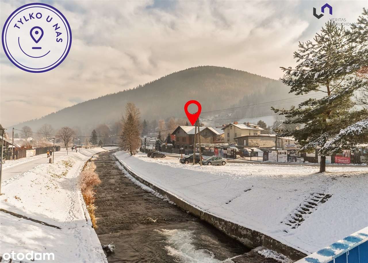 Dom z dwoma niezależnymi mieszkaniami w centum-17