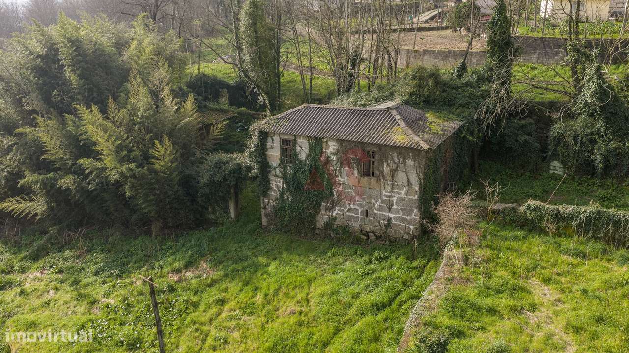 Quinta com 2 hectares em Sande S. Lourenço, Guimarães-16