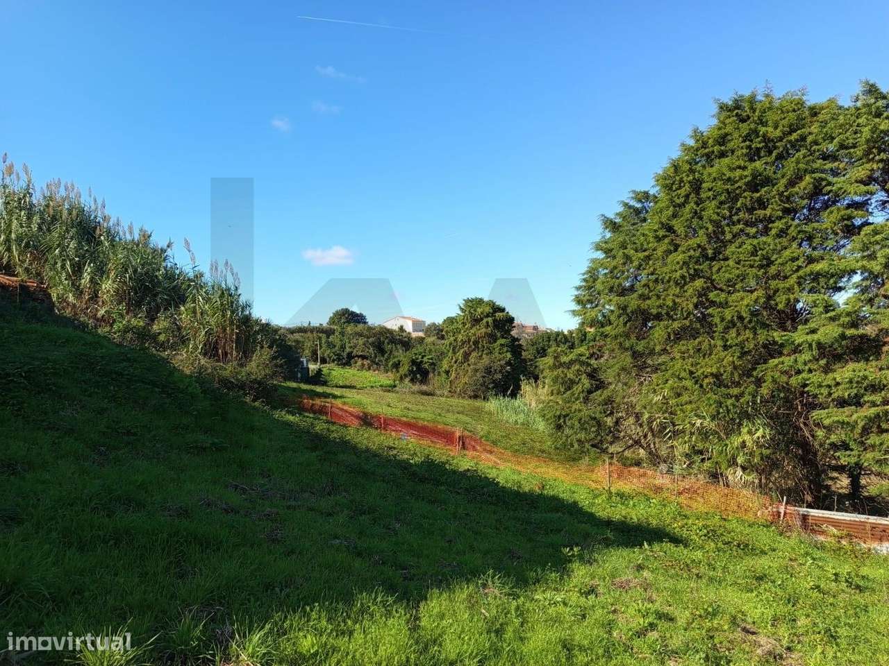 Terreno de 5.900m2 com Viabilidade para Construção de 14 Fogos - Grande imagem: 5/12