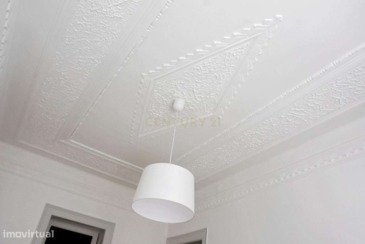 Apartamento T3 em Campo de Ourique - Grande imagem: 5/21